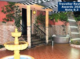 Villa Dar Lghzal Summer Promo Airport Pick-Up & Private Dining in Heart of Rabat, caba&ntilde;a en Rabat