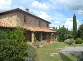 Cottage in Tuscany with Private Pool & Wine
