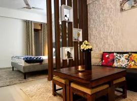 Solan Woods - Cozy Studio Apartment in Chester Hills, Solan