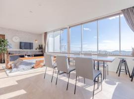 Sea View Villa Atami, hotel in Atami