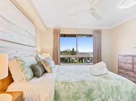 Mountain Panorama-9 Pools Gym & BBQ, hotel v destinaci Westcourt