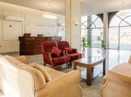فندق الردهة, hotel v destinaci Al Ḩawīyah