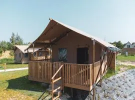 Safari Lodge by IJsselmeer Lake