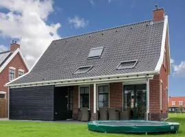 Holiday home with sauna and sun shower in Zeeland