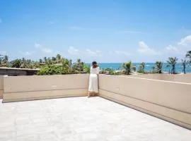 Charming Villa with Stunning Rooftop Sea View