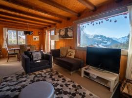 Chalet for 6 people ideally located in Gryon, hotel in Gryon