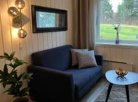 Central and spacious with 3 bedrooms and beds for 10 persons