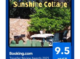 Sunshine Cottage, hotel na praia em Fish Hoek