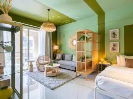 Sunstone - Cozy Studio W Terrace in Larnaca