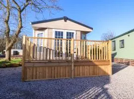 17 Birchwood Close