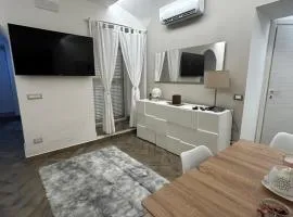 Nalusa Superior Chiaia - nel cuore della citta