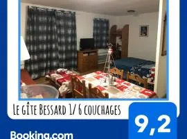 SUPER BESSE Appartement LE GÎTE BESSARD 6 couchages Le Bois de la Reine