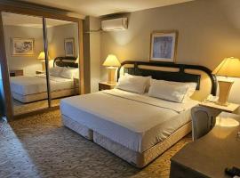 SEVER SUİTES HOTEL, готель біля аеропорту Аеропорт Анталія - AYT, в Анталії