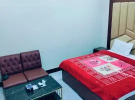 Royal Residency Guest House Karachi