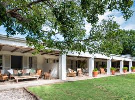 Langhuis Guesthouse, hotel v destinaci Graaff-Reinet