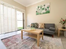 2 bedrooms Entire Granny Flat in Werrington