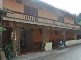 BKC villa, vacation rental in Pakbeng