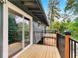 Cozy 4BR with King Bed and Furnace