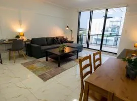 2Bedrooms, 2-bath, 1 Garage Apartment