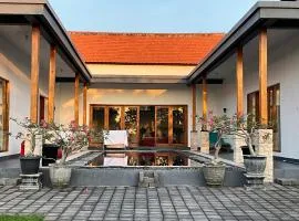 Tropical Paradise Villa in Karangasem Bali