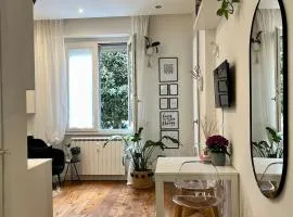 Magnolia 84 Apartment