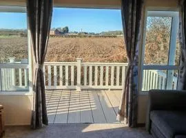 Bluebird Skies - A cosy getaway