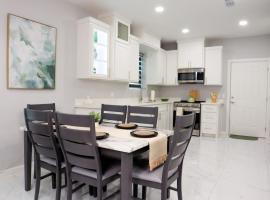 3 Bedroom located at 1200 Country Club, hotel ad Alamo