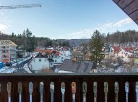 Apart-Invest Gimnazjalna 8