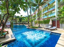 Private Pool Residence at Surin Beach, hotel em Praia de Surin