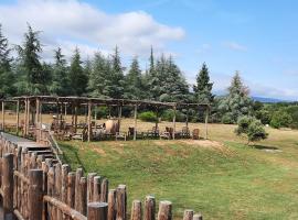 Domaine de la Vitarelle Glamping, hotel i Villanière