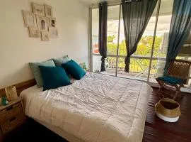 Spacieux appart avec piscine, 5 minutes à pied des plages