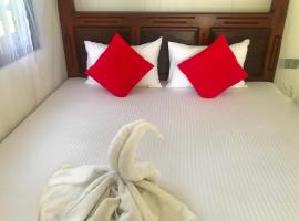 Oneida Villa & Restaurant, hotel v destinaci Talpe