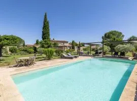 Mas Oréa côté piscine