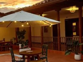 Hotel Colonial Andino - Parque principal de Pitalito