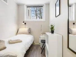 1-roms leiligheter med felles bad, stue og kjøkken