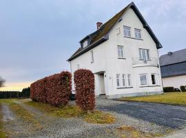 Ferienhaus Zum Brand, hotel in Butgenbach
