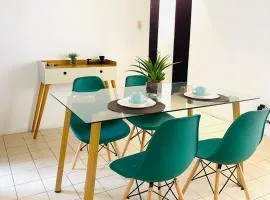 OFERTA ESPECIAL Apart no Centro com 02 ar-condicionado e garagem