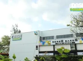 Dash Forwaves Hotel