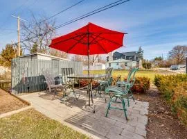 1 Mi to Camels Back Park Boise Studio with Patio!