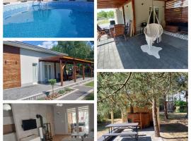 DOMEK PRZY LESIE koło Sielpi, ξενοδοχείο σε Sielpia Wielka