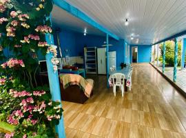 Casa inteira em Pontal do Sul, hotel en Pontal do Paraná