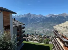 Apartments with Enchanting hill view