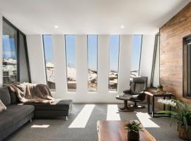 Burramungee - 4 Bedroom Chalet โรงแรมในเมาท์ฮอทแทม