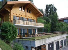 Chalet in Veysonnaz with valley view, Hotel in Veysonnaz