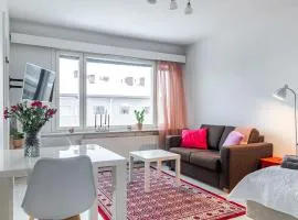 Compact Studio with Balcony next to Railway Station