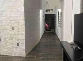 Casa de 4 Habitaciones para 10 personas en el centro de la ciudad