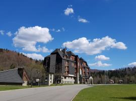Centrum Promocji Leśnictwa w Mucznem, hotel s vířivkou v destinaci Lutowiska