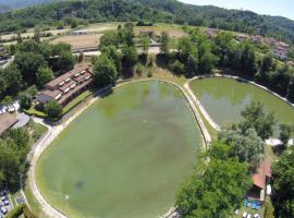 Laghi Della Tranquillita', апартаменти у місті Реджелло