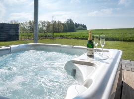 VILLA MON BIJOU _ EG_Fewo，位于格赫伦-莱宾的酒店