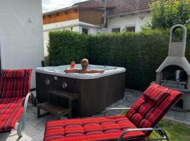 Villa Seeblick am Fleesensee, hotel in Göhren-Lebbin